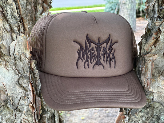 METAL LOGO TRUCKER HAT FDE