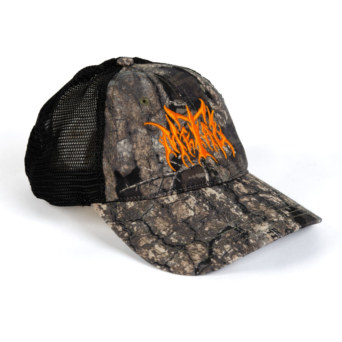 METAL LOGO TRUCKER HAT CAMO