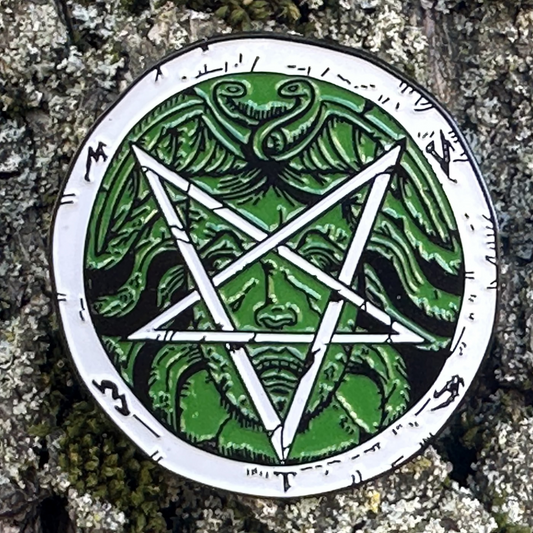 Casion Face Pin